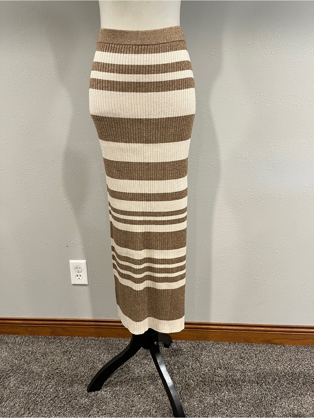 Edit by nine Striped Knit Maxi Skirt size large